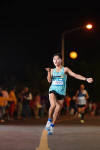 BIB: 40034
                            <button type="button" onclick="openModal(22807806)" class="btn btn-primary btn-sm float-right btn-popup" data-toggle="modal" data-target=".modal-high-quality">
                        <i class="fas fa-shopping-cart"></i> Add to Cart
                    </button>
                                            <button type="button" onclick="isThisMe(22807806, true)" class="btn btn-success btn-sm float-right btn-popup btn-isme hidden" data-toggle="tooltip" data-placement="bottom" title="นี่คือรูปของคุณใช่ไหม คลิกที่นี่เพื่อเอาเข้าอัลบั้ม">
                        <i class="fas fa-plus"></i> Add to album
                    </button>
                    <button type="button" onclick="isThisMe(22807806, false)" class="btn btn-warning btn-sm float-right btn-popup btn-isnotme hidden">
                        <i class="fas fa-ban"></i> Remove from album
                    </button>